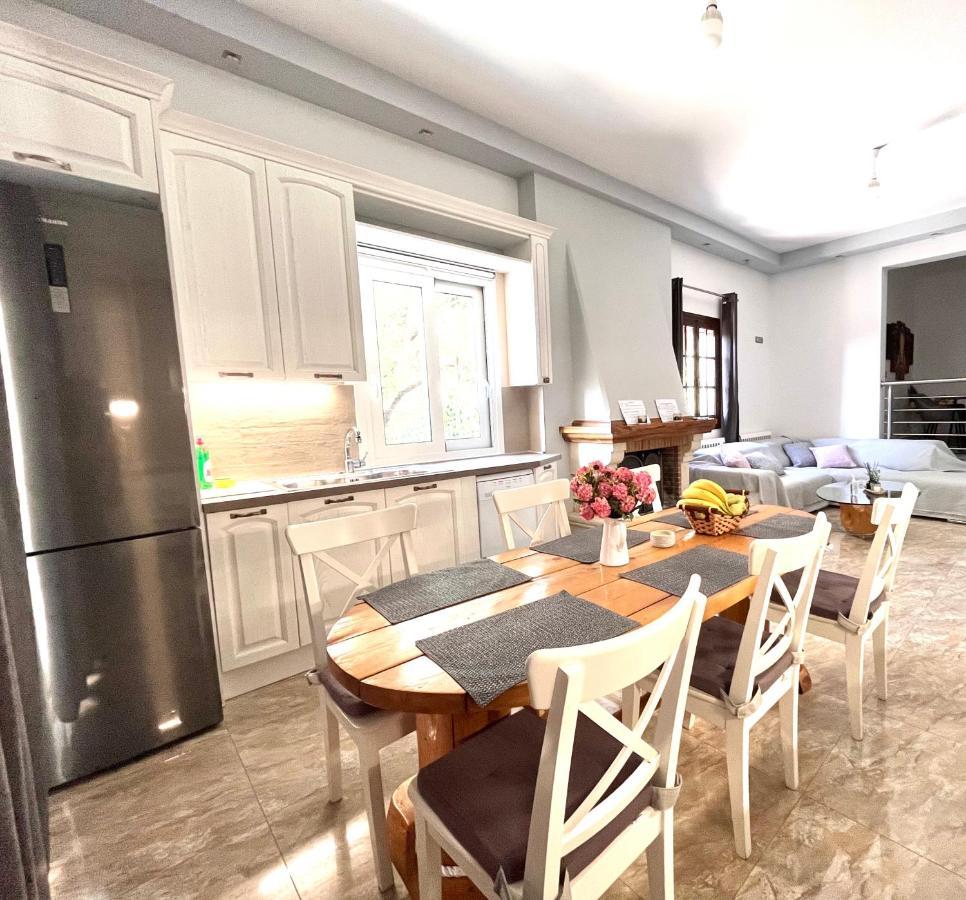 Gkk House Private Swimming Pool Luxury House Vilă *